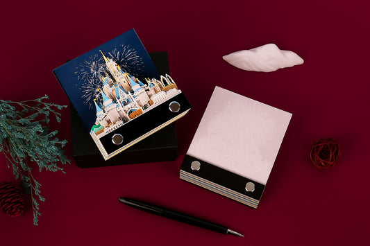 Wonderland Castle 2025 Calendar (with Light)